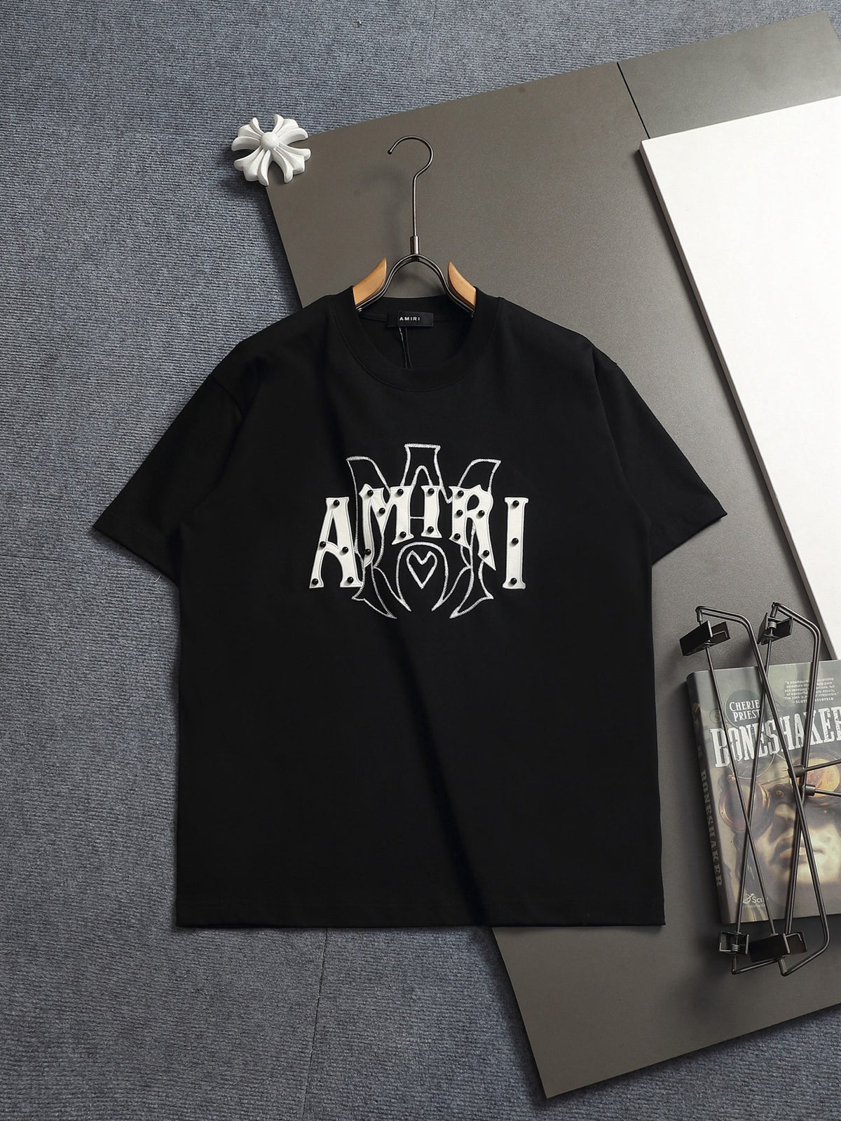 AMIRI Studded Heart Graphic Crew Neck Short‑Sleeve T‑Shirt