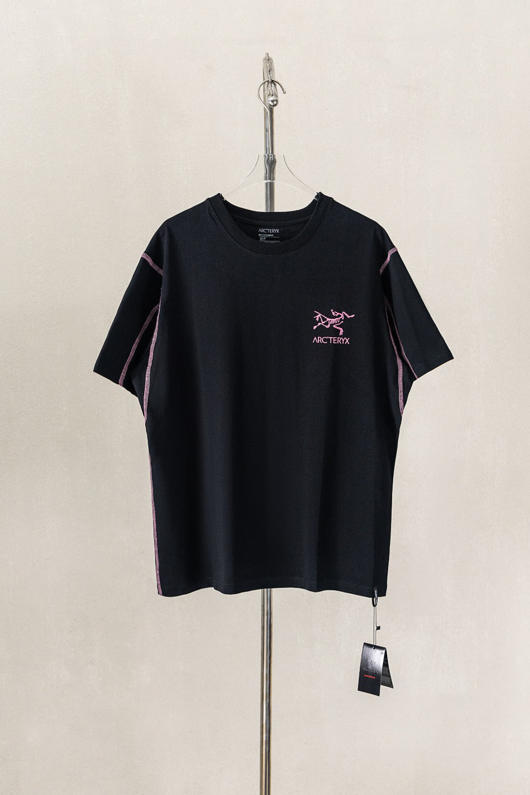 Arc'teryx Contrast Stitch Detail Bird Logo Short Sleeve Tee, Casual Daily Top