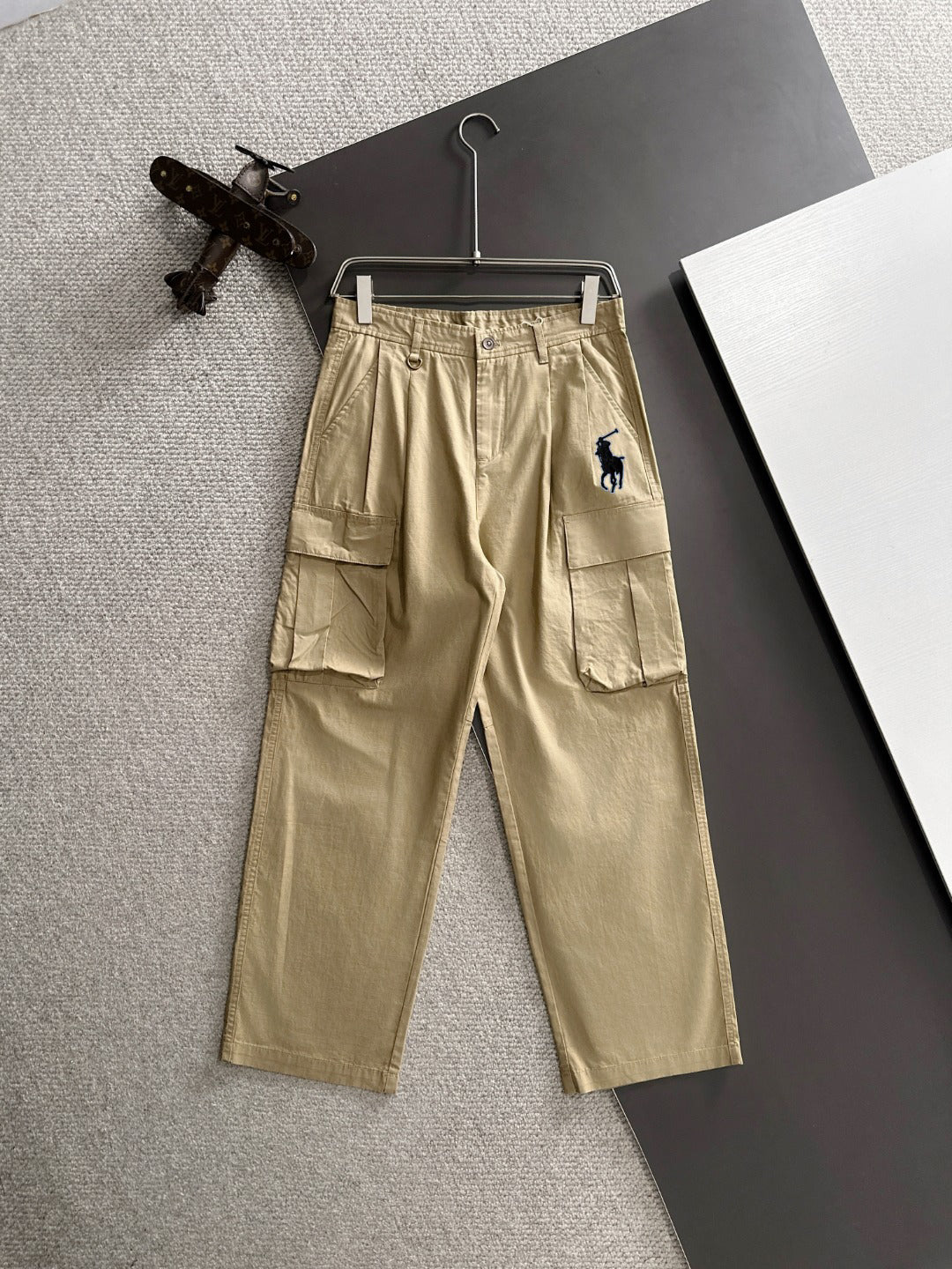 Men's Black Wide‑Leg Cargo Pants, Multi Pockets Rider Embroidery Casual Trousers