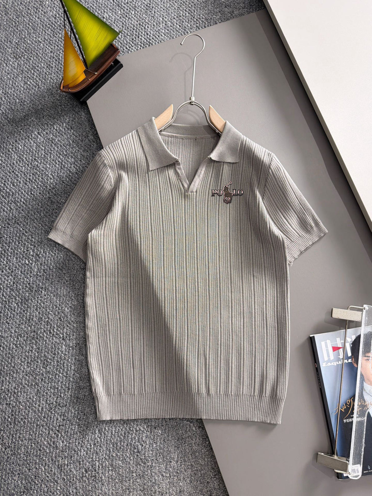Men's Vertical Ribbed Knit Short‑Sleeve Polo Shirt Open V‑Collar Chest Embroidery Top