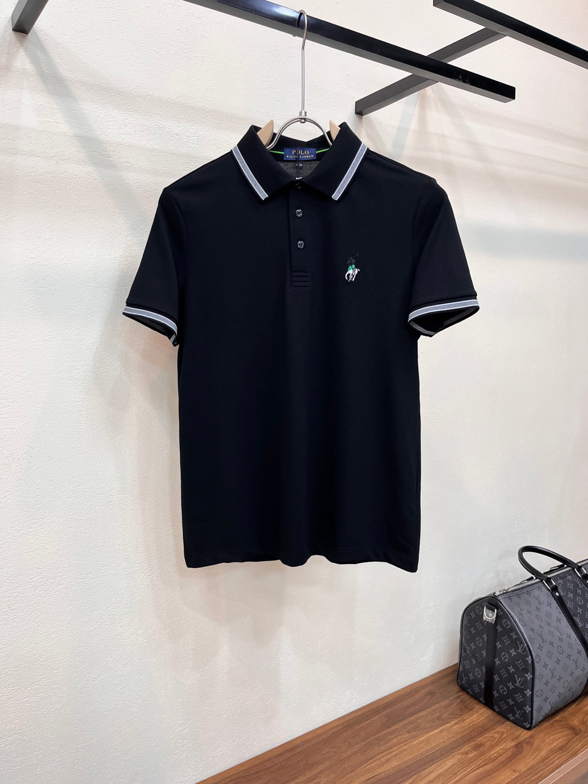 Men's Short‑Sleeve Polo Shirt with Striped Collar & Pony Embroidery
