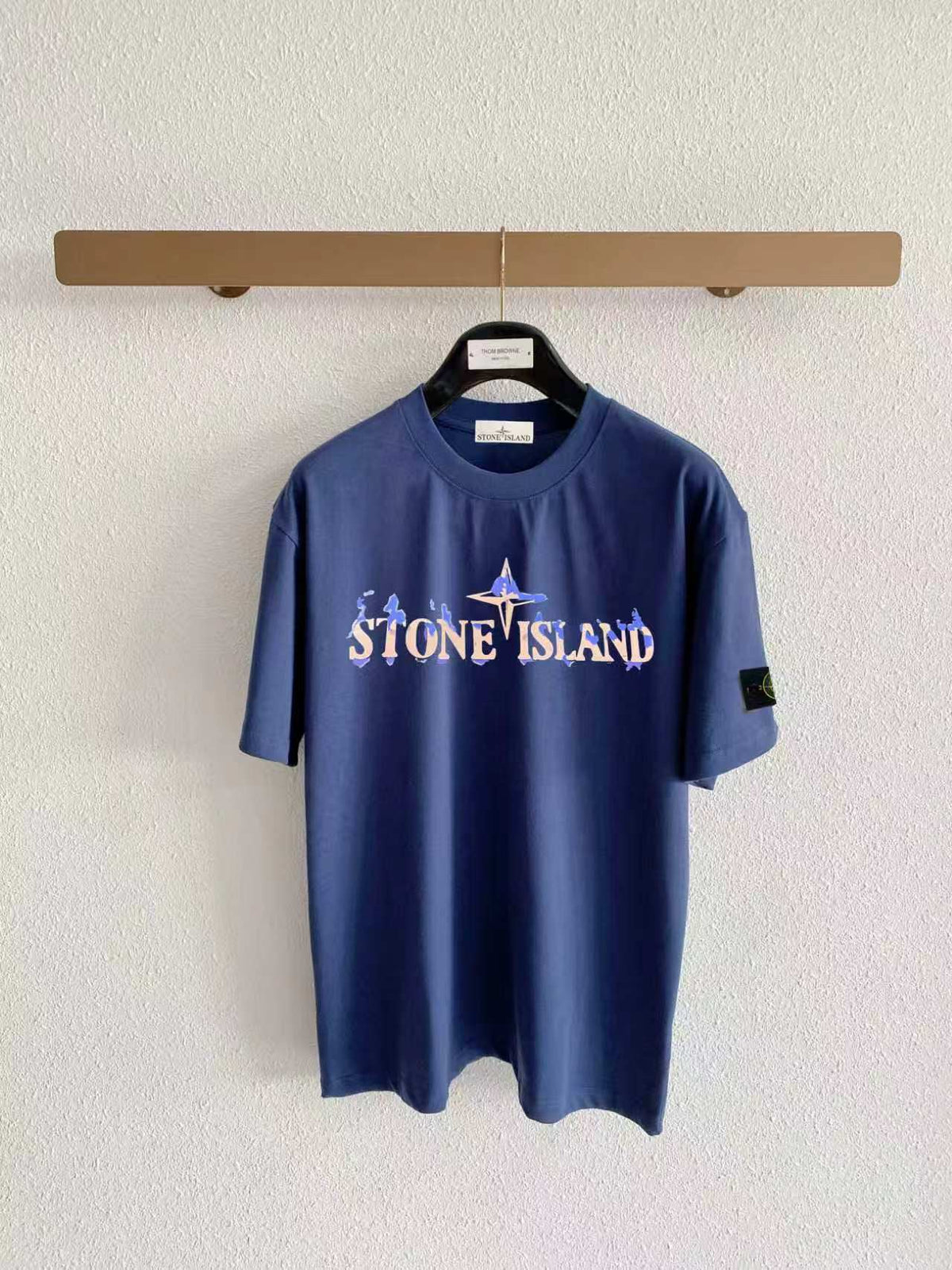 Stone Island Distressed Ink-Wash Compass Star Wordmark Print T-Shirt
