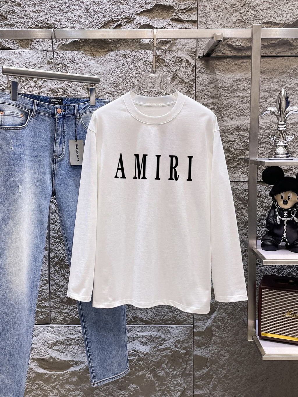 AMIRI Serif Logo Graphic Long‑Sleeve Tee