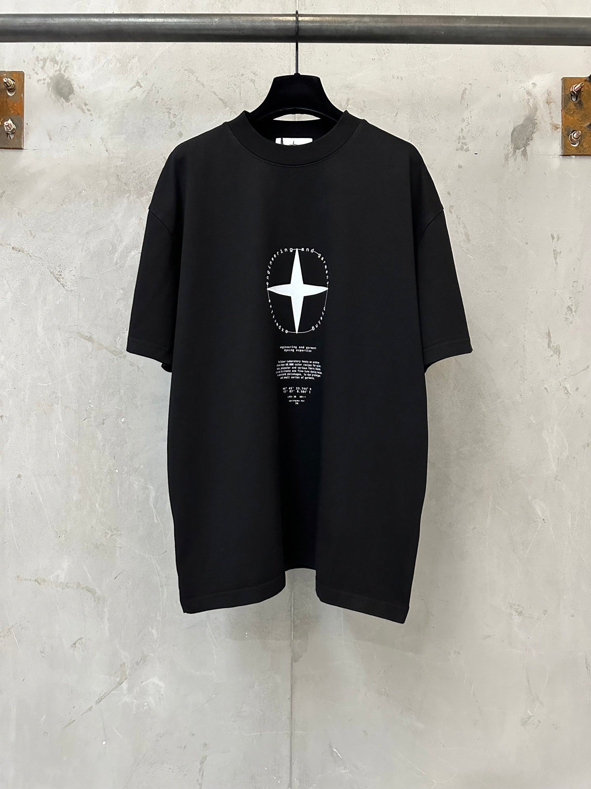 Stone Island Compass Graphic Print Crew Neck T-Shirt with Oversized Star and Brand Narrative