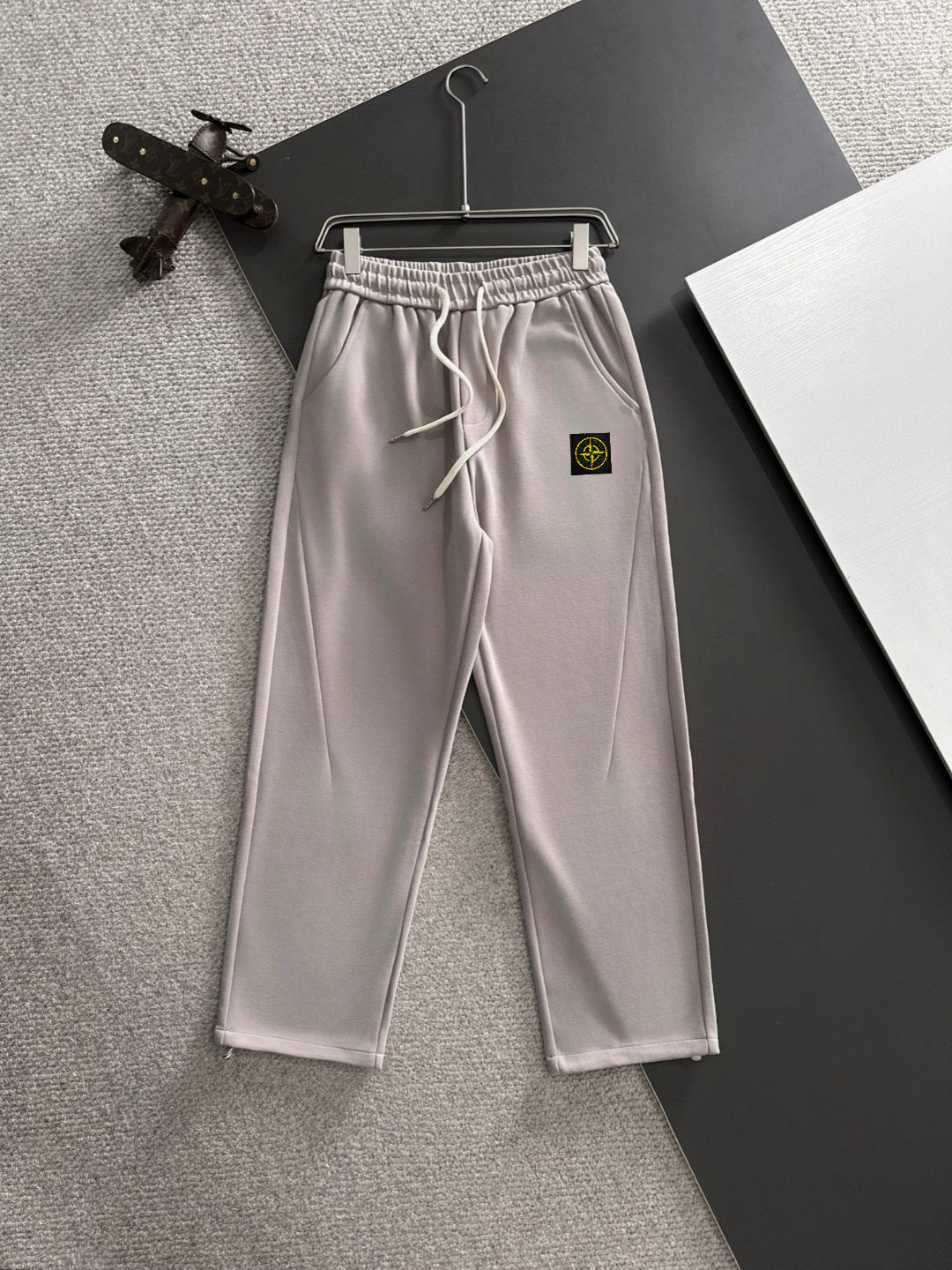 Stone Island Heavyweight Slim Straight Drawcord Sweatpants - 2 Colors