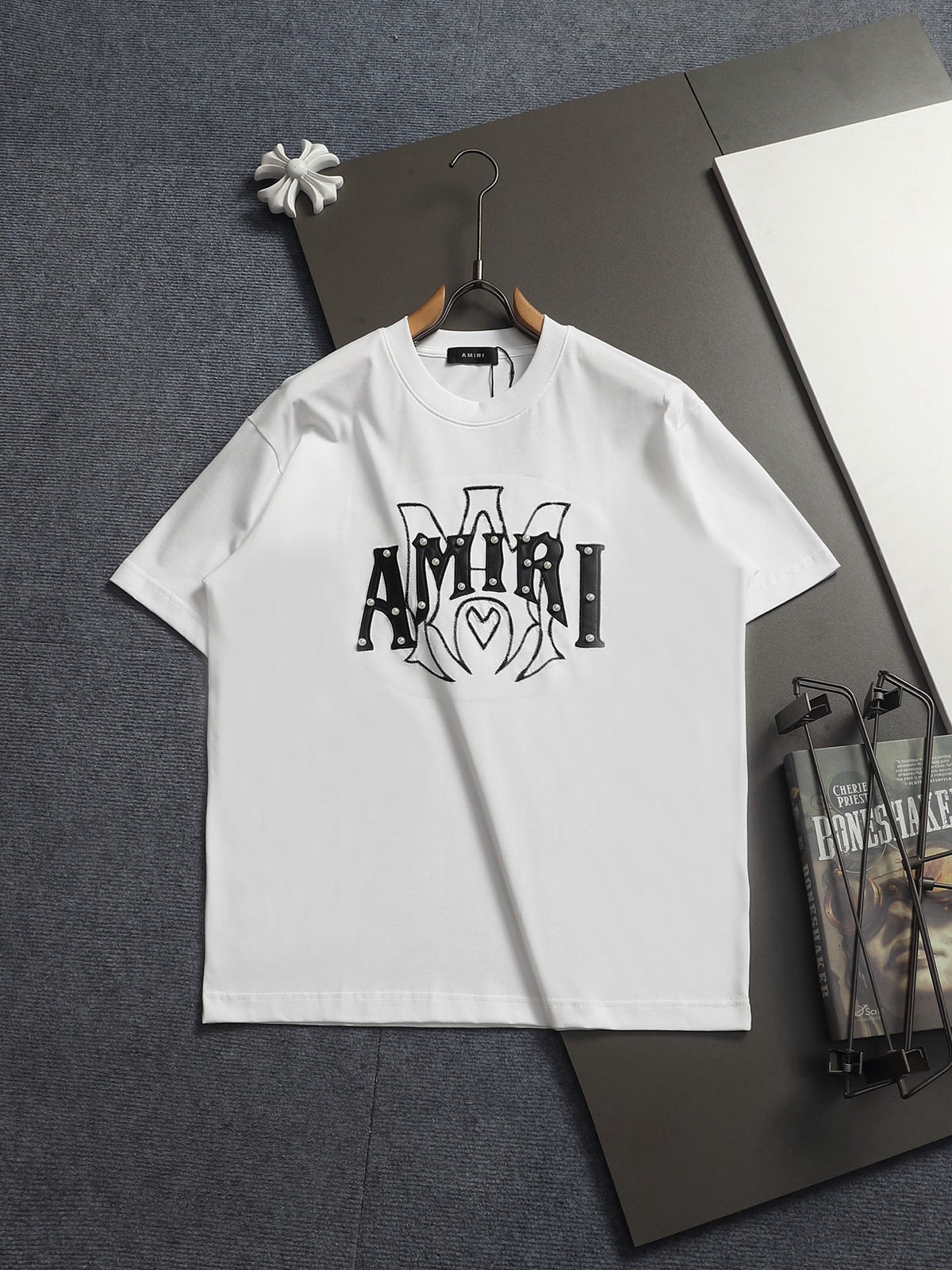 AMIRI Studded Heart Graphic Crew Neck Short‑Sleeve T‑Shirt
