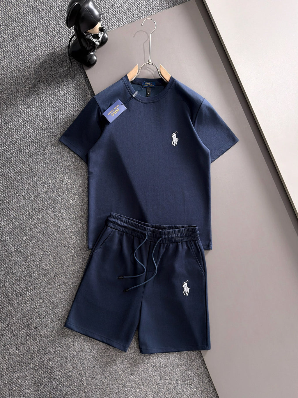 Men's 2‑Piece Outfit, Crew Neck Short‑Sleeve T‑Shirt + Drawstring Shorts Set Horse Embroidery Casual Tracksuit