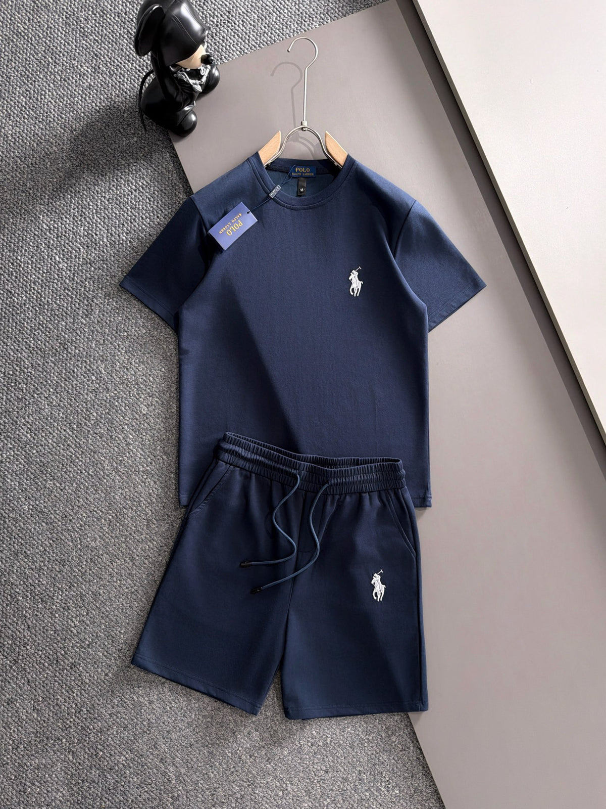 Men's 2‑Piece Outfit, Crew Neck Short‑Sleeve T‑Shirt + Drawstring Shorts Set Horse Embroidery Casual Tracksuit