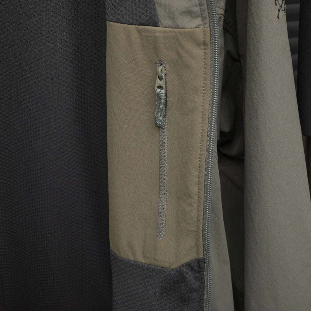 Arc'teryx Stand Collar Full‑Zip Softshell Jacket