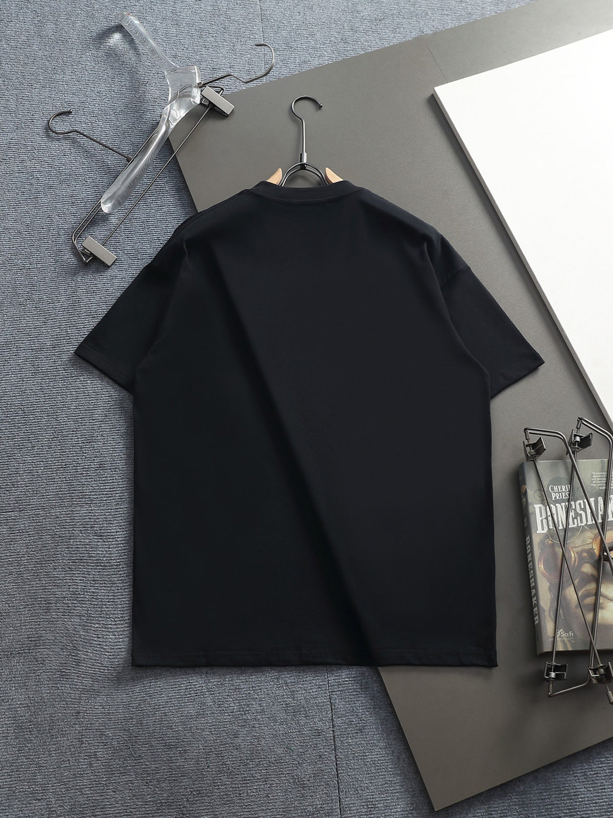 AMIRI Distressed Bold Logo Crew Neck Short‑Sleeve T‑Shirt