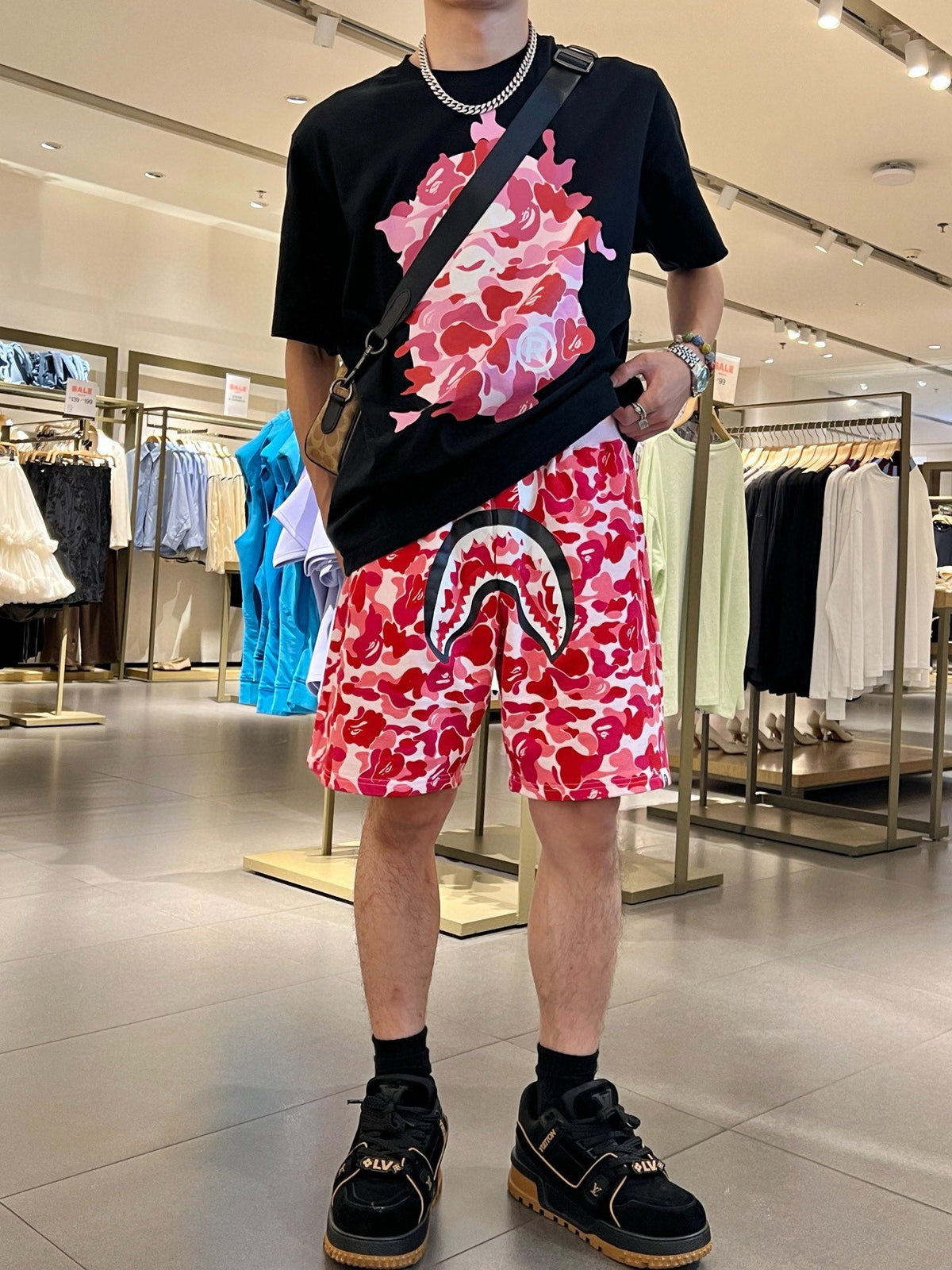 BAPE ABC Camo Shark Shorts - Pink
