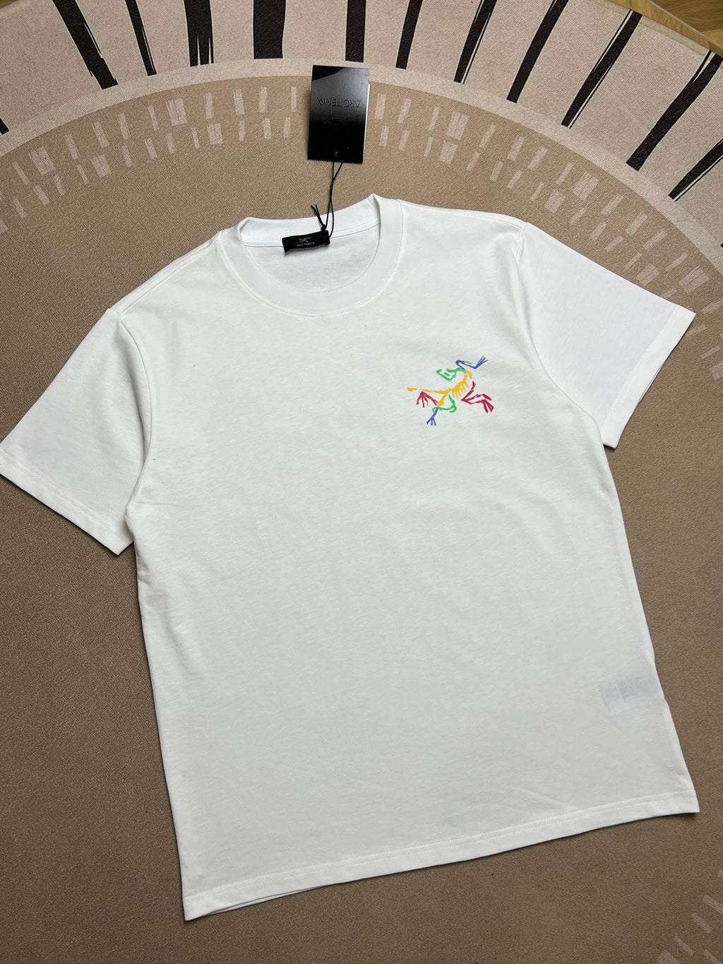Arc'teryx Small Chest Multi‑Color Bird Logo Short‑Sleeve T‑Shirt Unisex