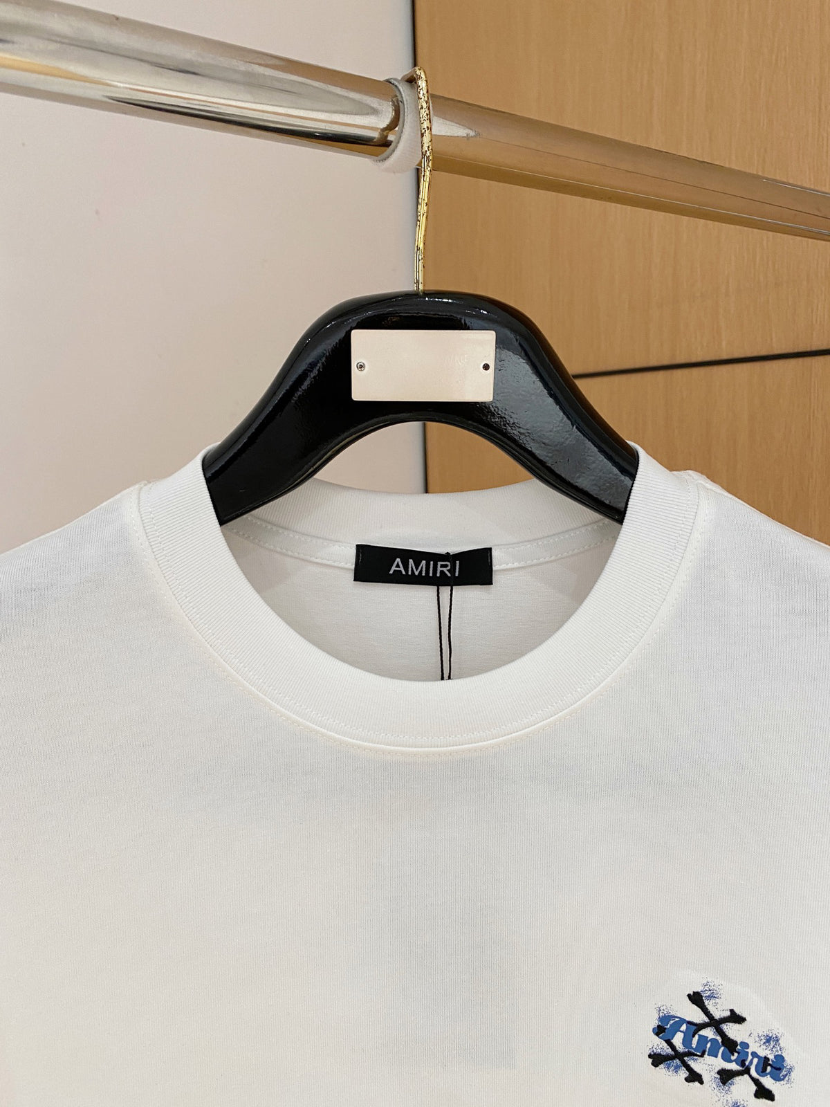 AMIRI Skull Crossbones Chest Graphic Crew Neck Short‑Sleeve T‑Shirt