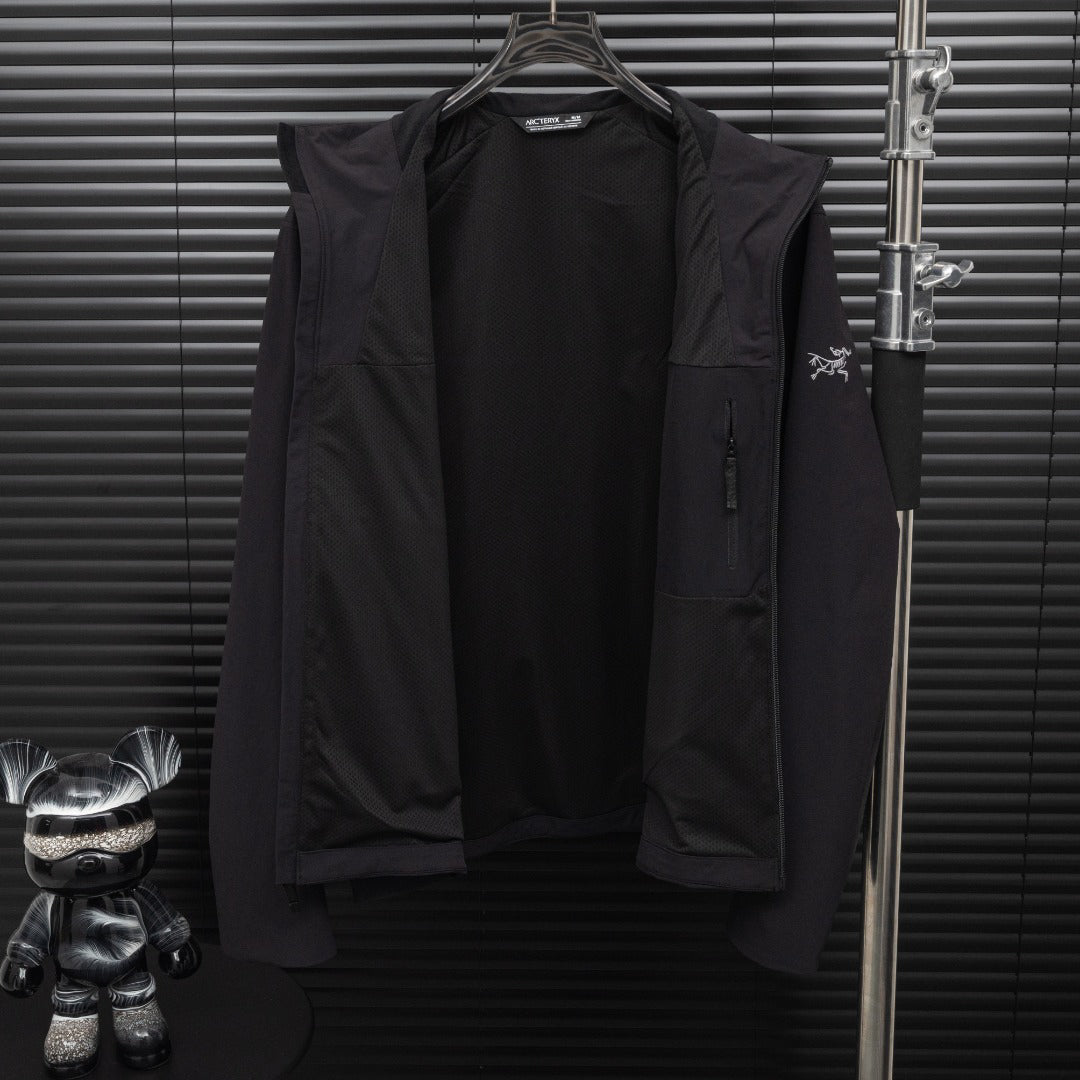 Arc'teryx Stand Collar Full‑Zip Softshell Jacket