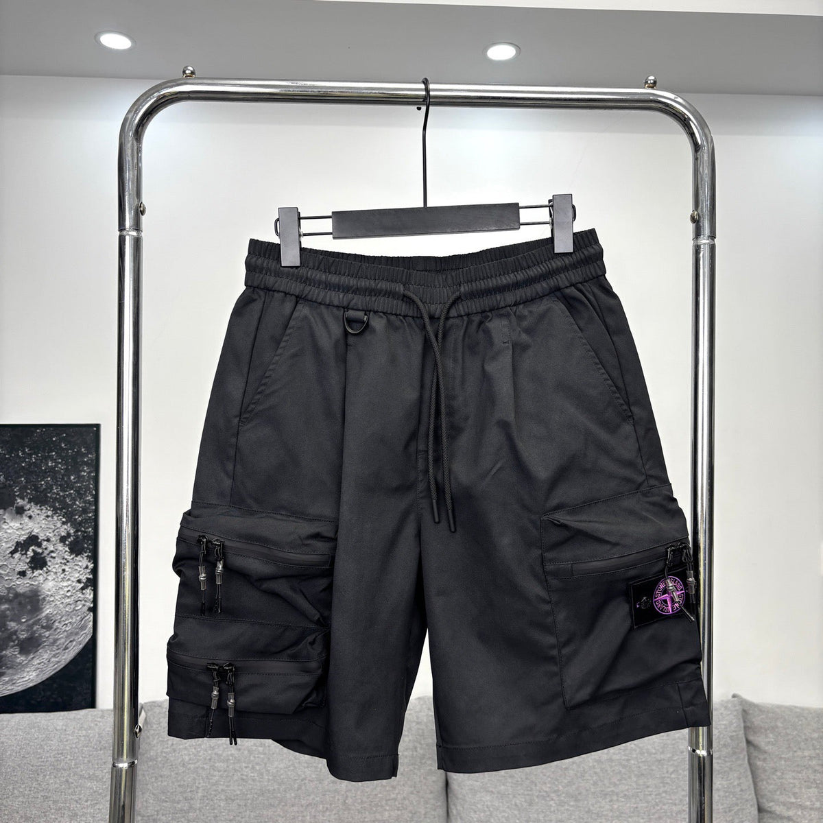 Stone Island Techwear Cargo Shorts with Double-Zip 3D Pockets and Compass Badge