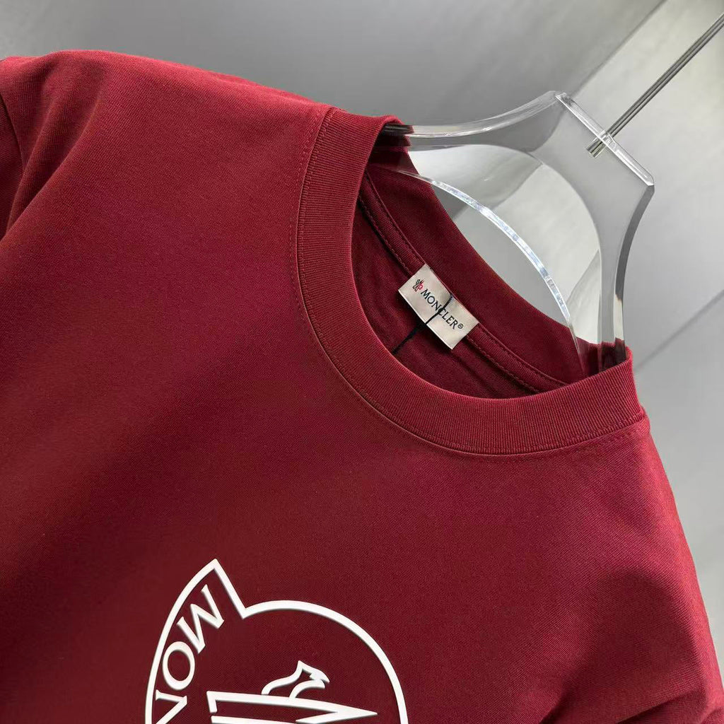 Moncler Oversized Circle Logo T-Shirt Burgundy