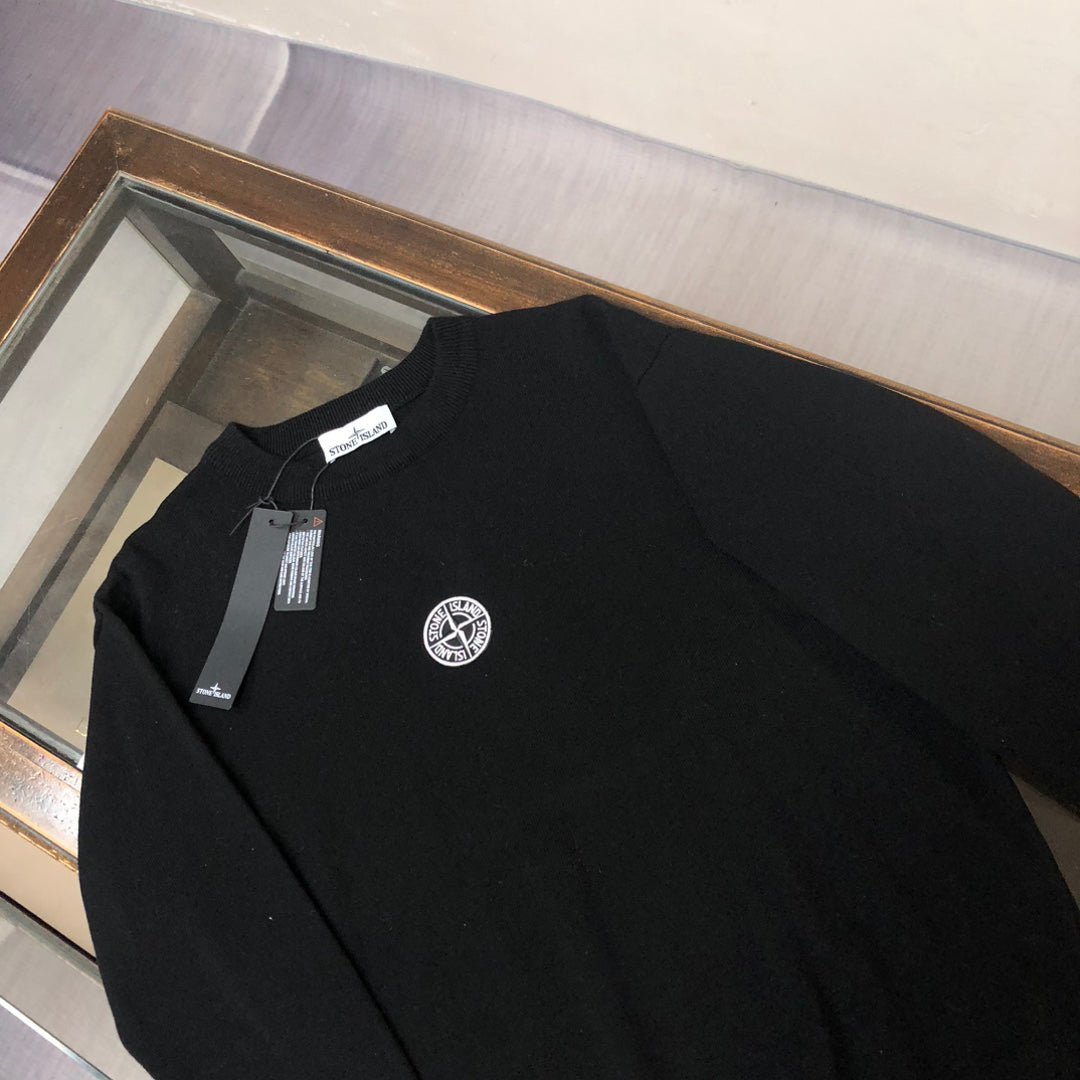 Stone Island Medium-Gauge Knit Crew Neck Pullover Sweater with Circular Monochrome Compass Badge
