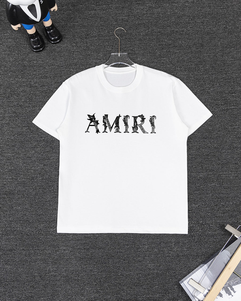 Amiri Vintage Text Graphic Short‑Sleeve T‑Shirt & Drawstring Shorts Two‑Piece Set