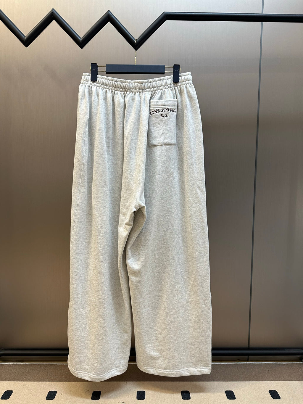 Acne Studios Elastic Waist Wide‑Leg Sweat Pants