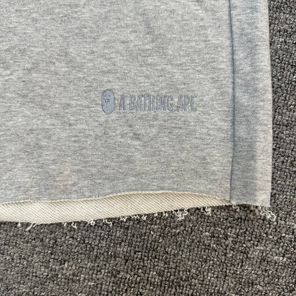 A Bathing Ape Wordmark Embroidered Raw Hem Shorts - Black / Gray