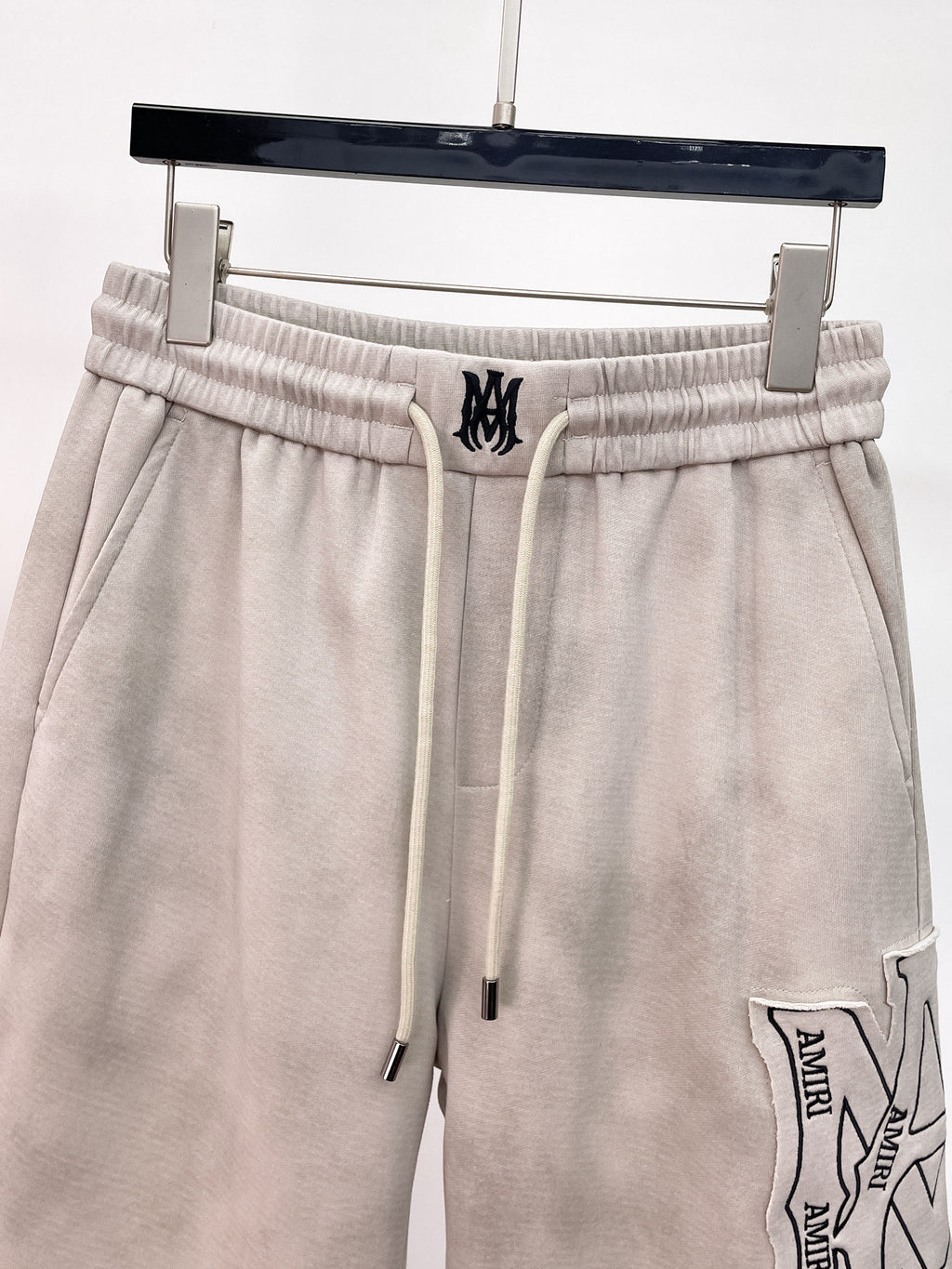 AMIRI Tie‑Dye Patch Logo Drawstring Casual Shorts