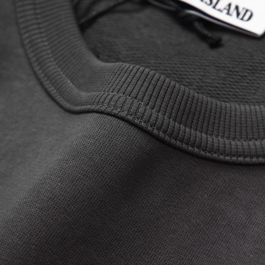 Stone Island Cotton Crew Neck Sweatshirt with Bilateral Sleeve Open Cargo Pockets and Compass Badge