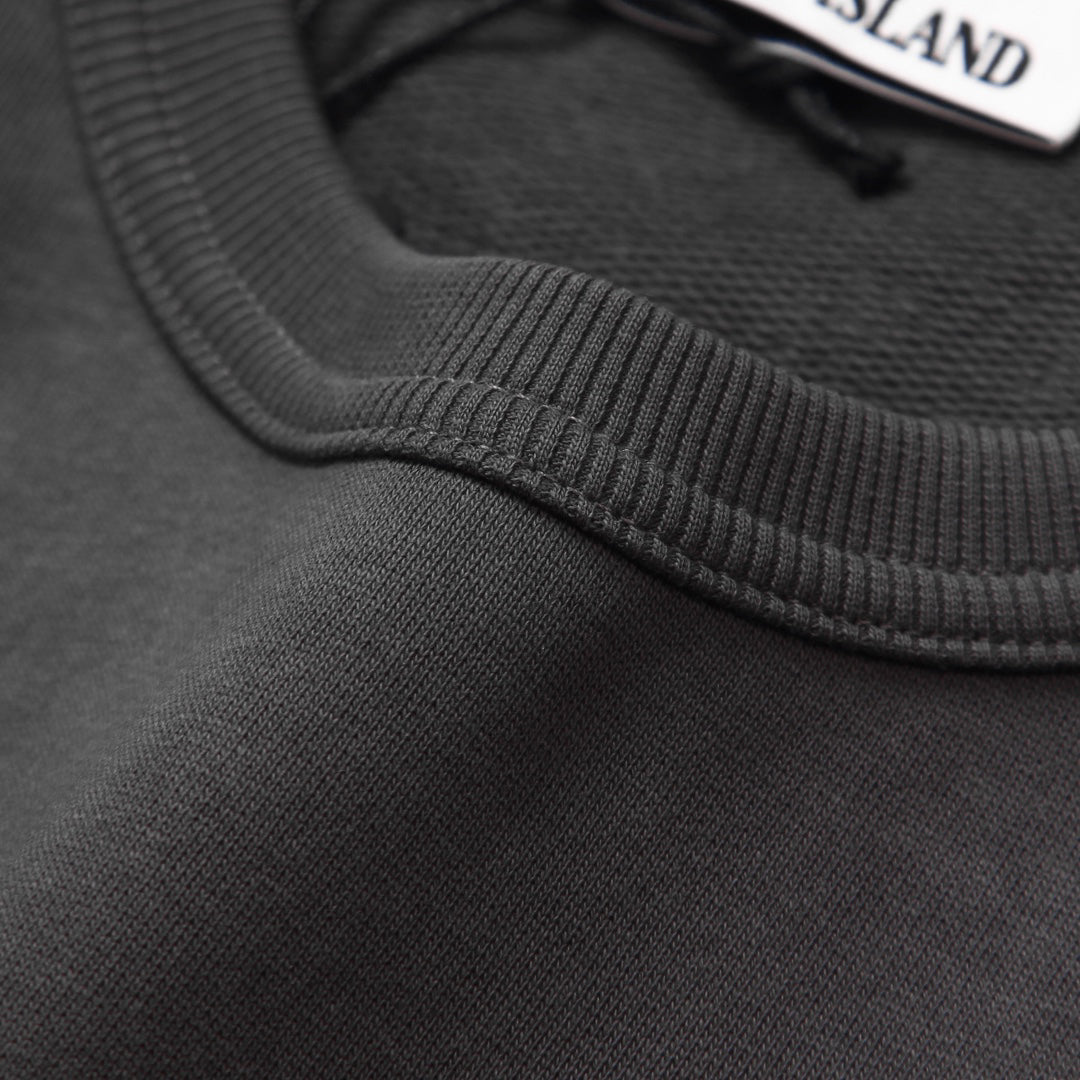 Stone Island Cotton Crew Neck Sweatshirt with Bilateral Sleeve Open Cargo Pockets and Compass Badge