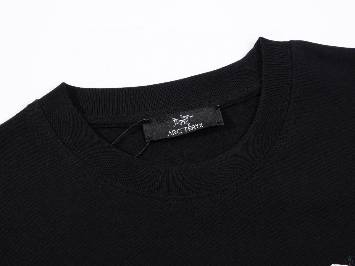Arc'teryx Large Front Fossil‑Bird Graphic SS T‑Shirt