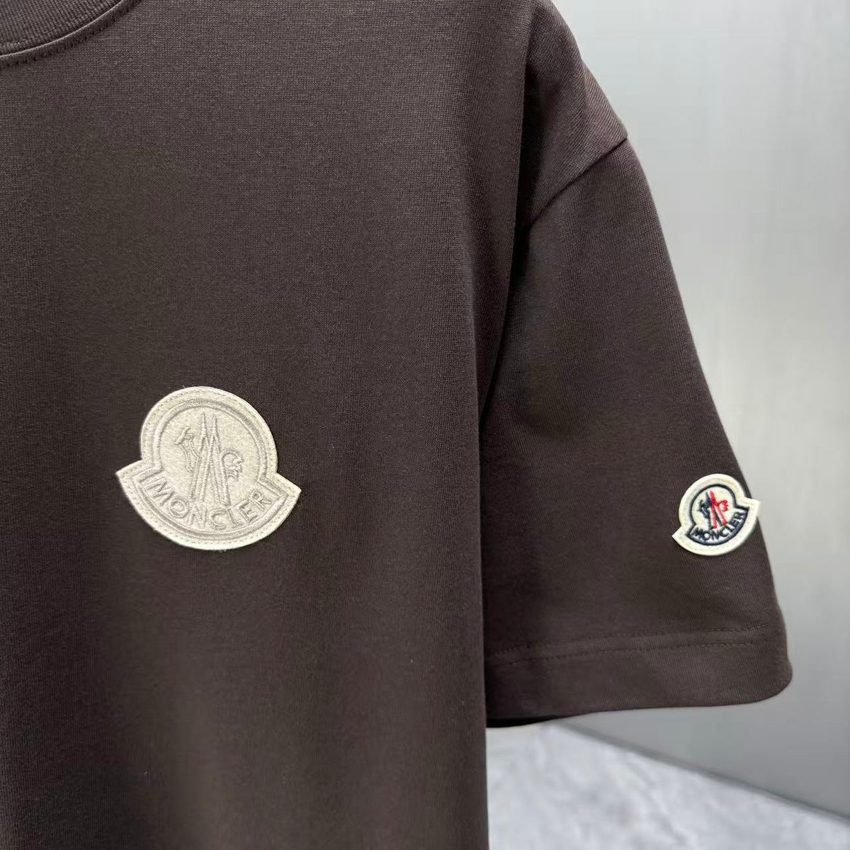 Moncler Tonal 3D Badge T-Shirt Dark Brown