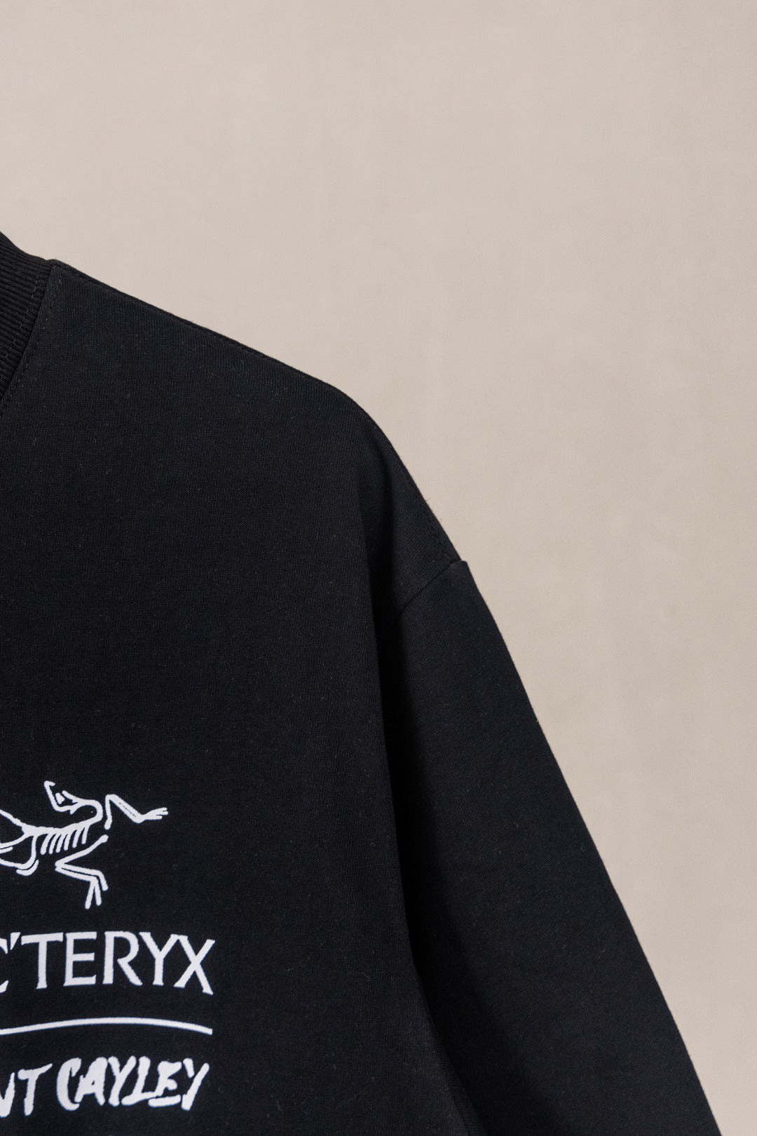 Arc'teryx Captive Legend Short‑Sleeve T‑Shirt（Unisex）