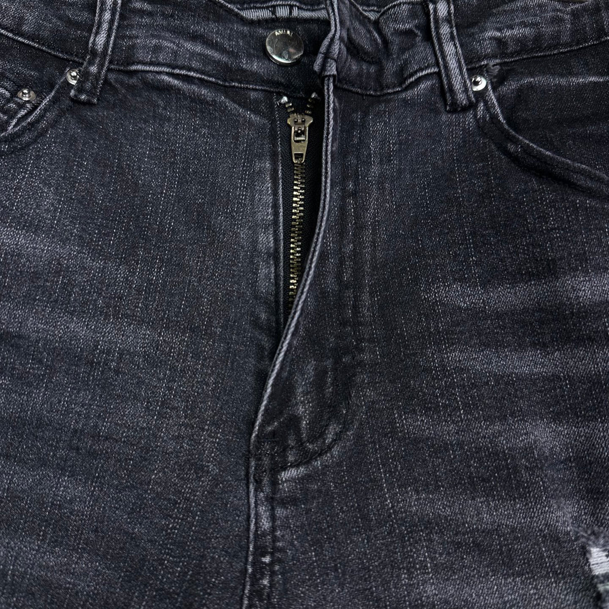 AMIRI White Ribbed Patch Distressed Slim‑Fit Denim Jeans