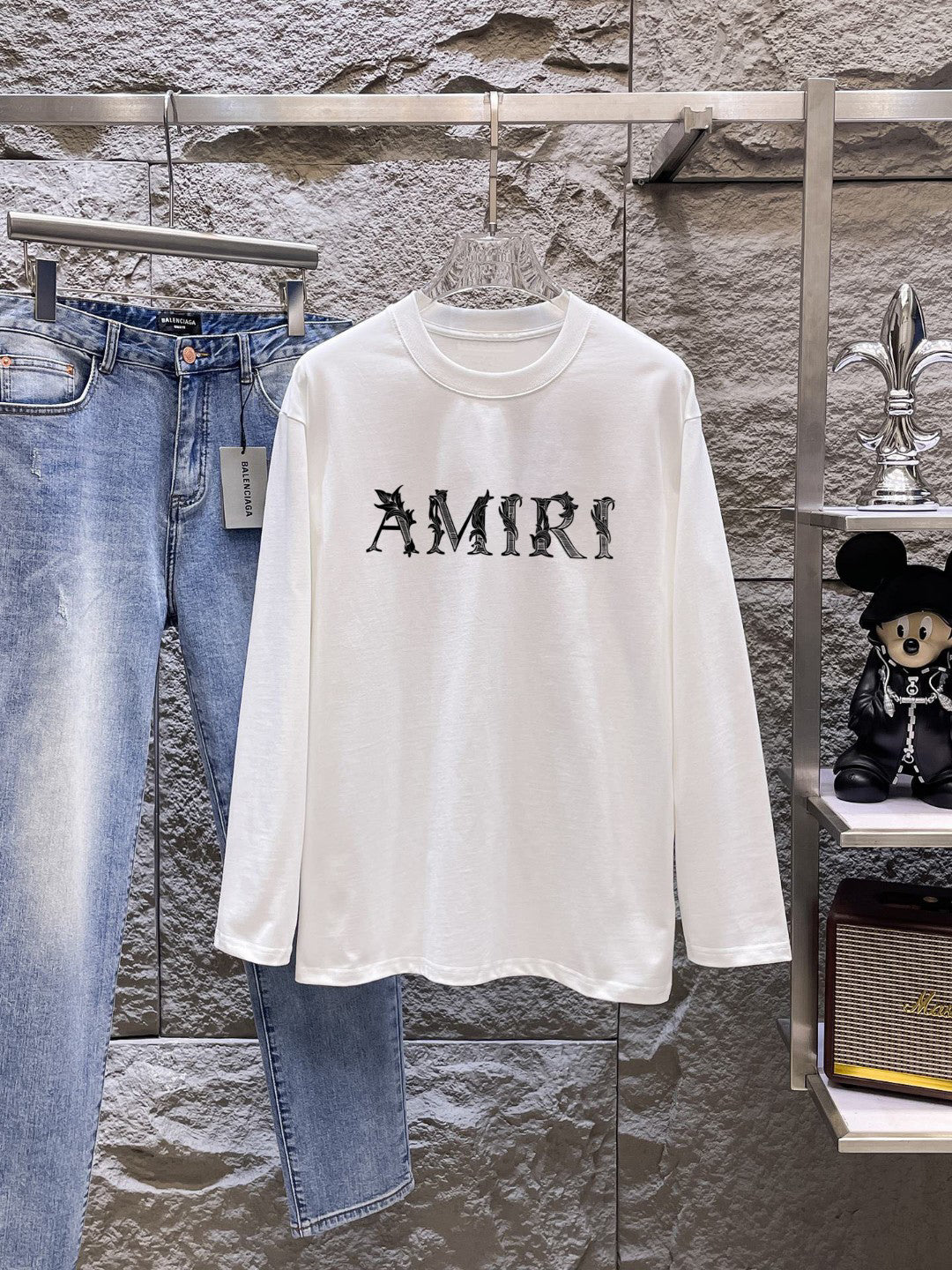 AMIRI Thorn‑Letter Logo Graphic Long‑Sleeve Tee