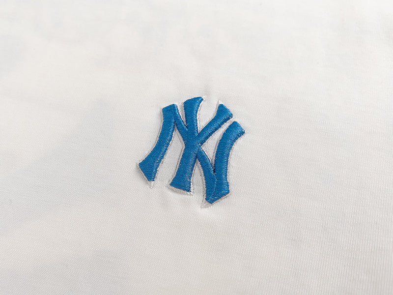 NY Yankees Paisley Box Logo T-Shirt