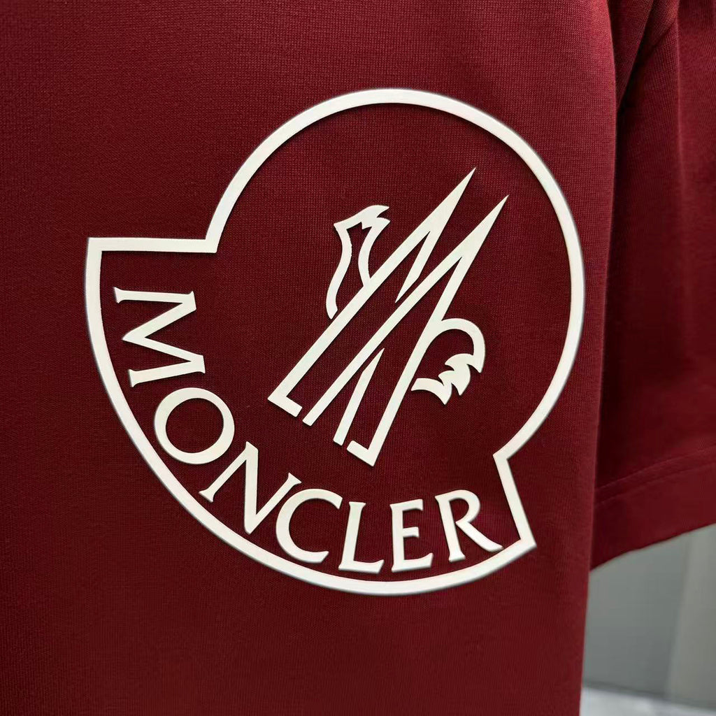 Moncler Oversized Circle Logo T-Shirt Burgundy