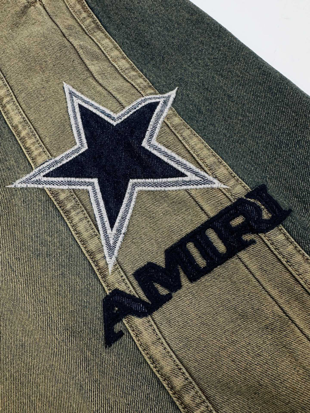 AMIRI Star‑Patch Elastic Waist Wide‑Leg Denim Pants