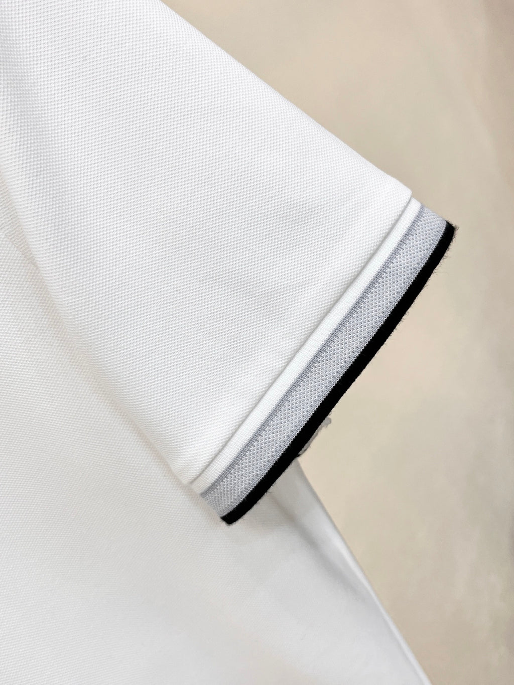 Men's Short‑Sleeve Polo Shirt with Striped Collar & Pony Embroidery