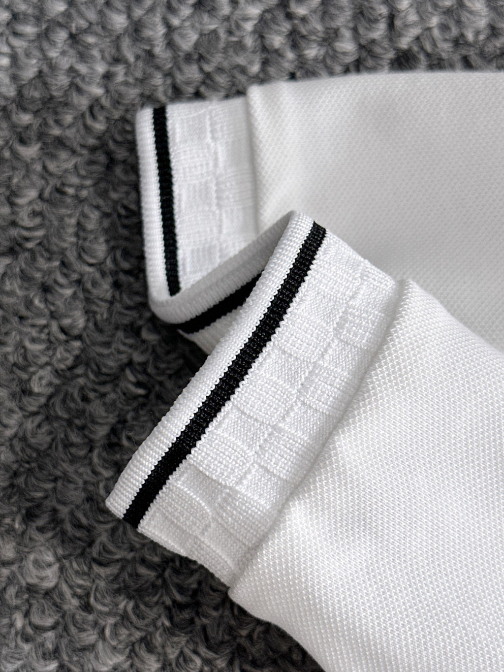 Ralph Lauren Men's Waffle‑Collar Contrast‑Trim Short‑Sleeve Polo Shirt With Black Pony Logo