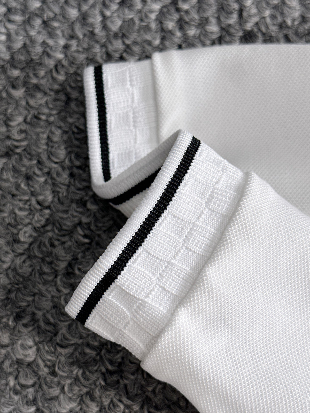 Ralph Lauren Men's Waffle‑Collar Contrast‑Trim Short‑Sleeve Polo Shirt With Black Pony Logo