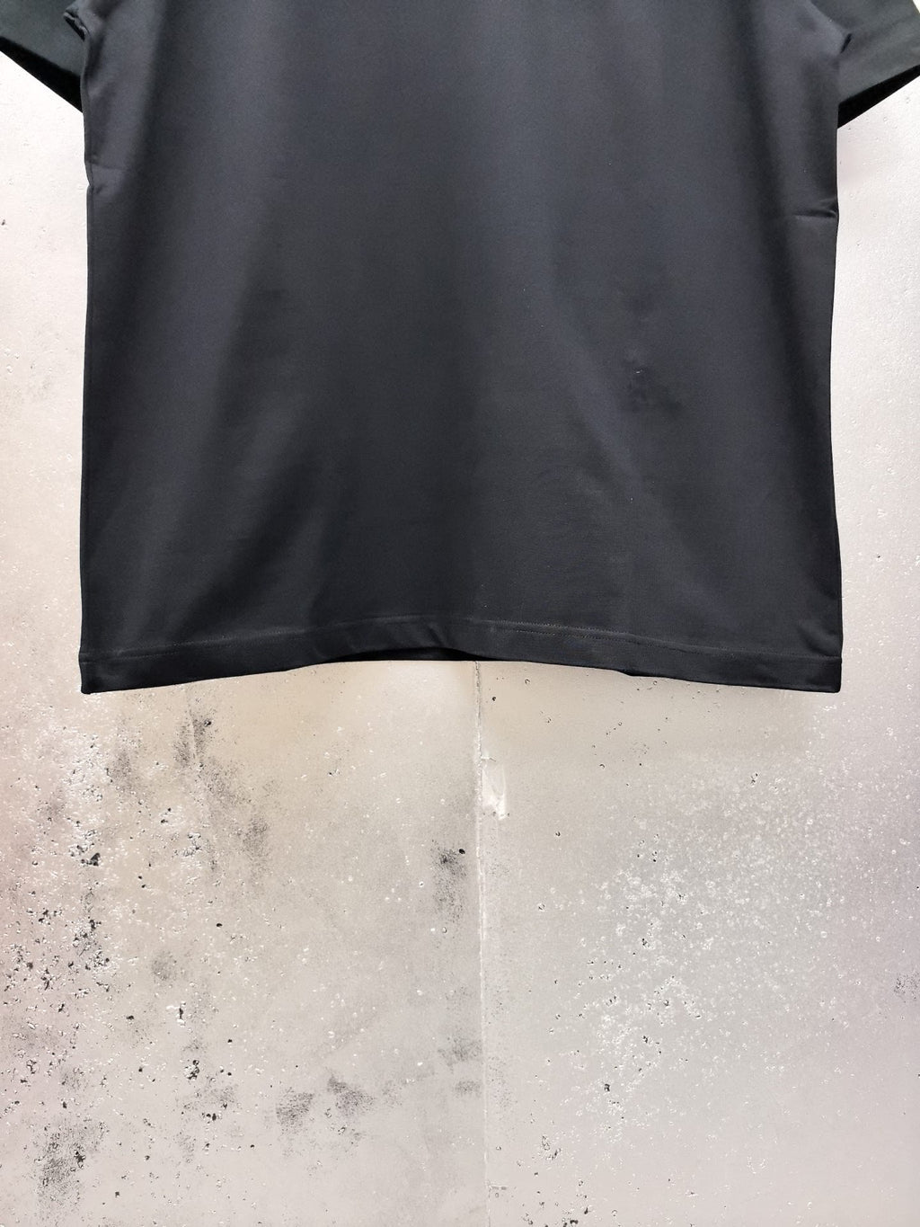 AMIRI Gothic Monogram Chest Graphic Crew Neck Short‑Sleeve T‑Shirt