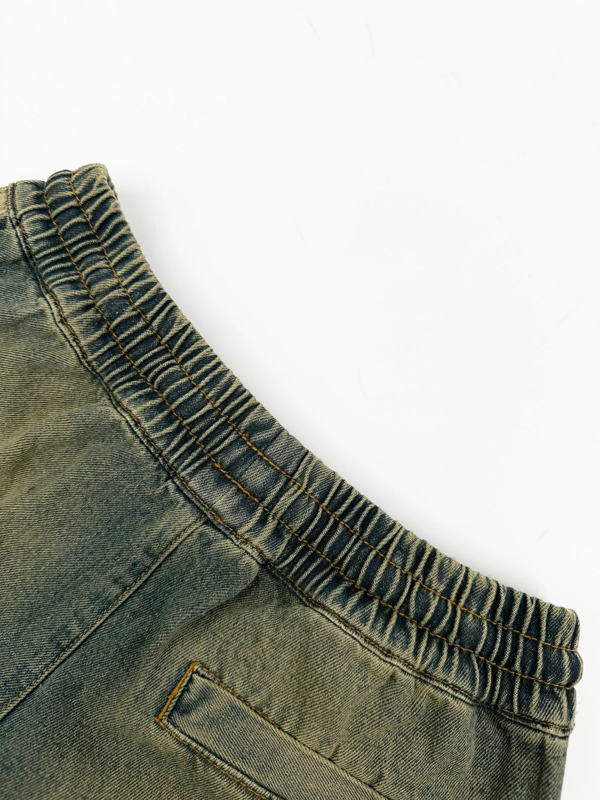 AMIRI Star‑Patch Elastic Waist Wide‑Leg Denim Pants