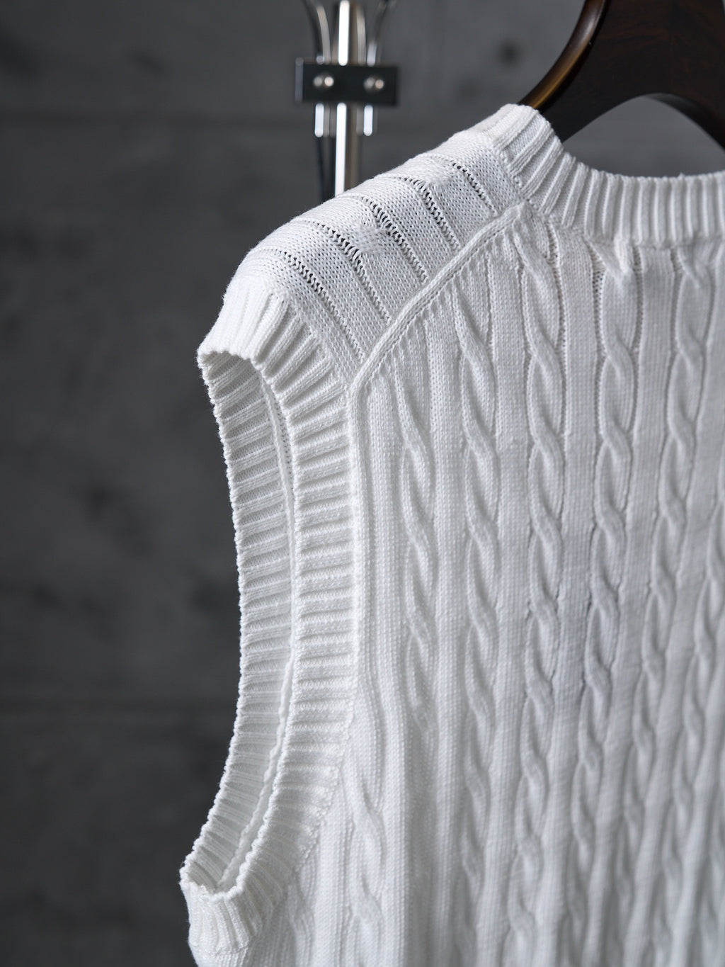 Ralph Lauren Men's Cable‑Knit V‑Neck Sweater Vest