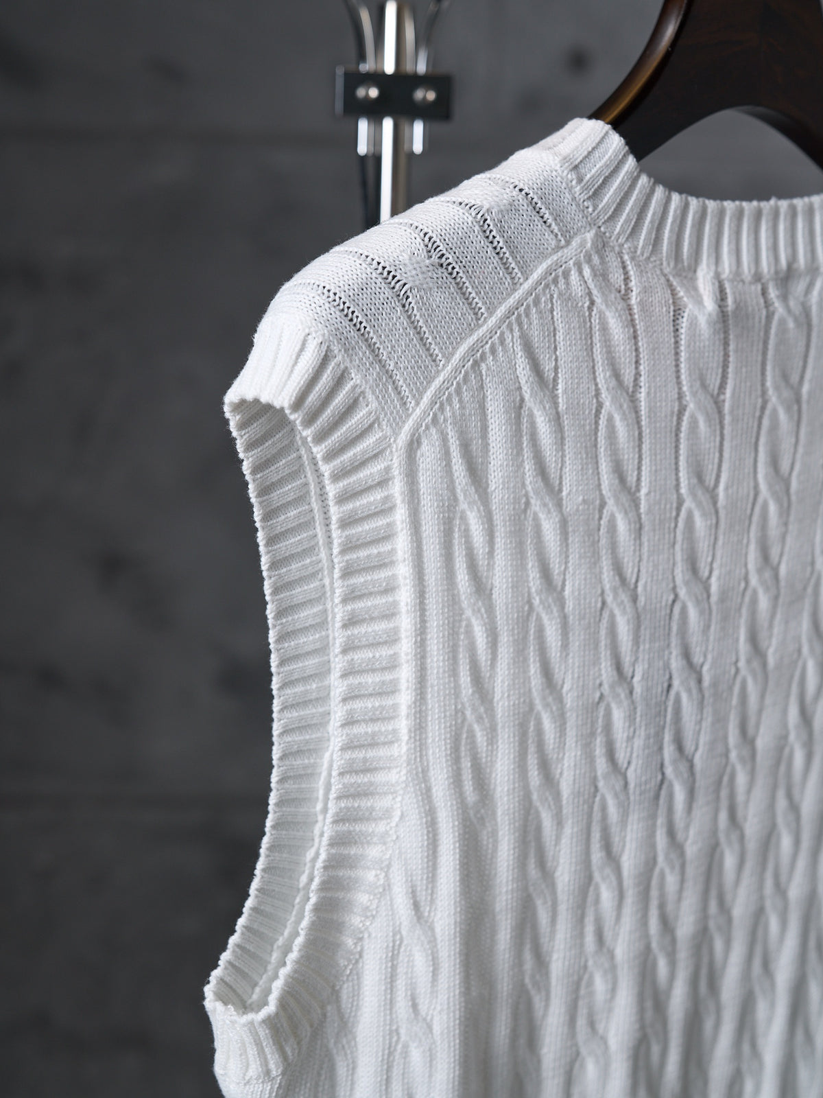 Ralph Lauren Men's Cable‑Knit V‑Neck Sweater Vest