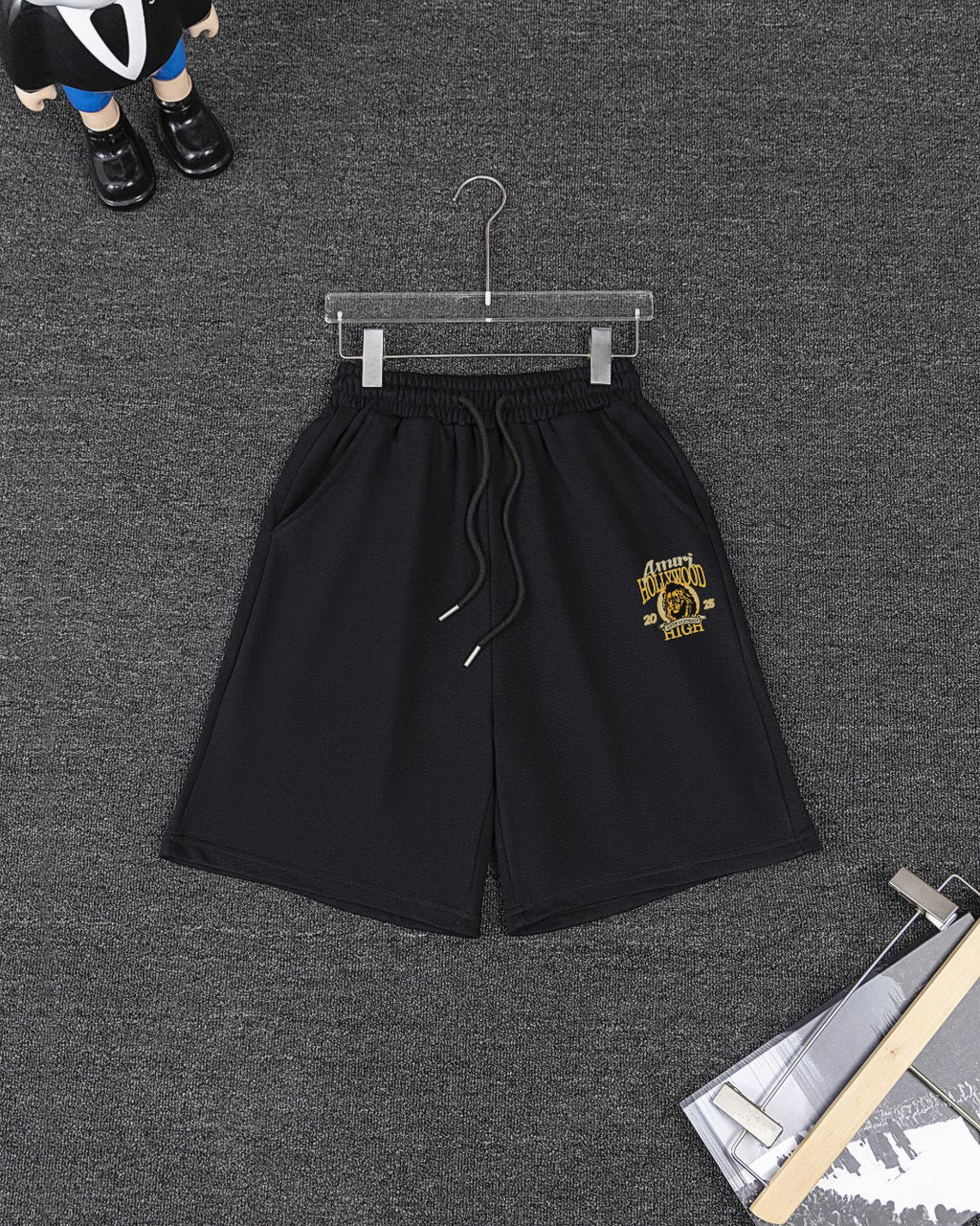 Amiri Hollywood Lion Graphic Short‑Sleeve T‑Shirt & Drawstring Shorts Two‑Piece Set