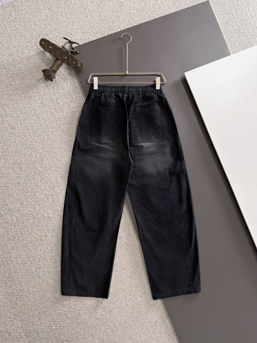 Men's Elastic Drawstring Wide‑Leg Casual Pants, Rider Embroidery Stitched Panel Trousers