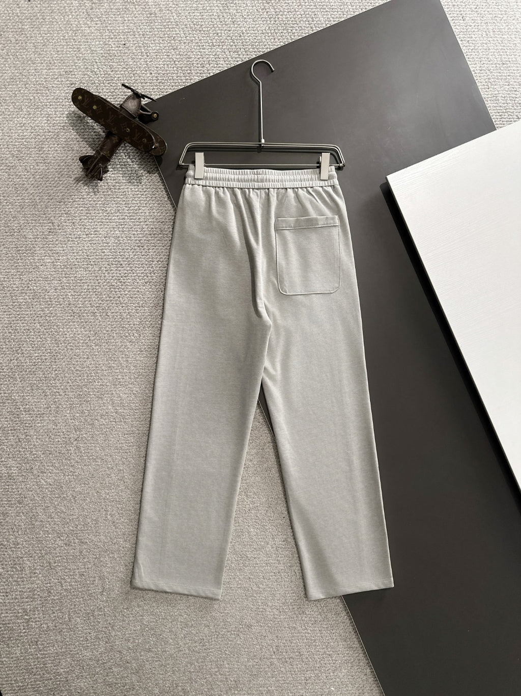 Ralph Lauren Men's Grey Drawstring Straight‑Leg Sweatpants