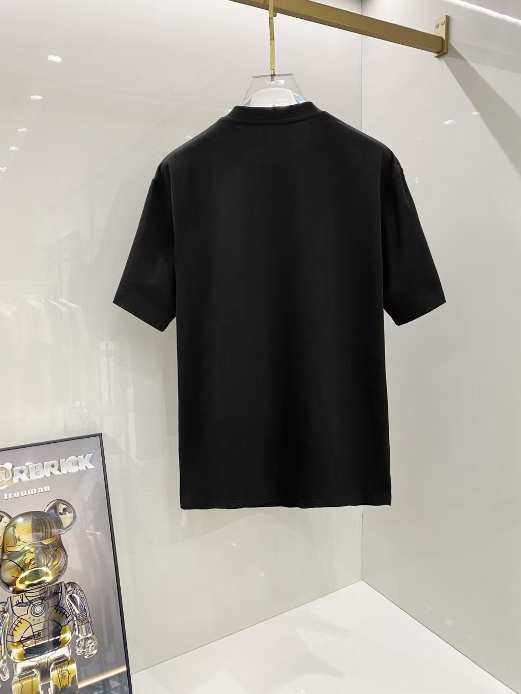 AMIRI Hollywood High Lion Graphic Crew Neck Short‑Sleeve T‑Shirt