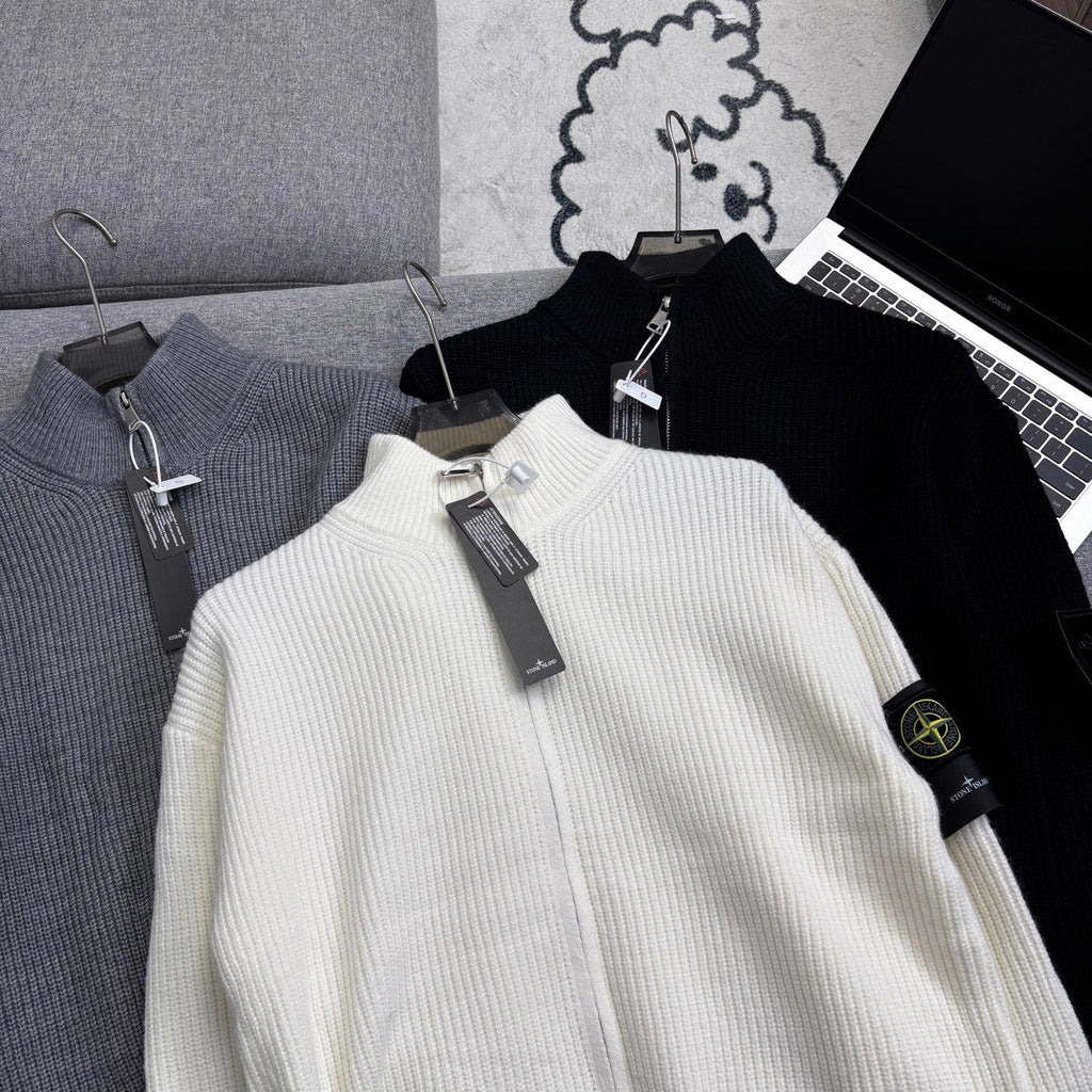 Stone Island Chunky-Rib Full-Zip Knit Cardigan with Compass Badge