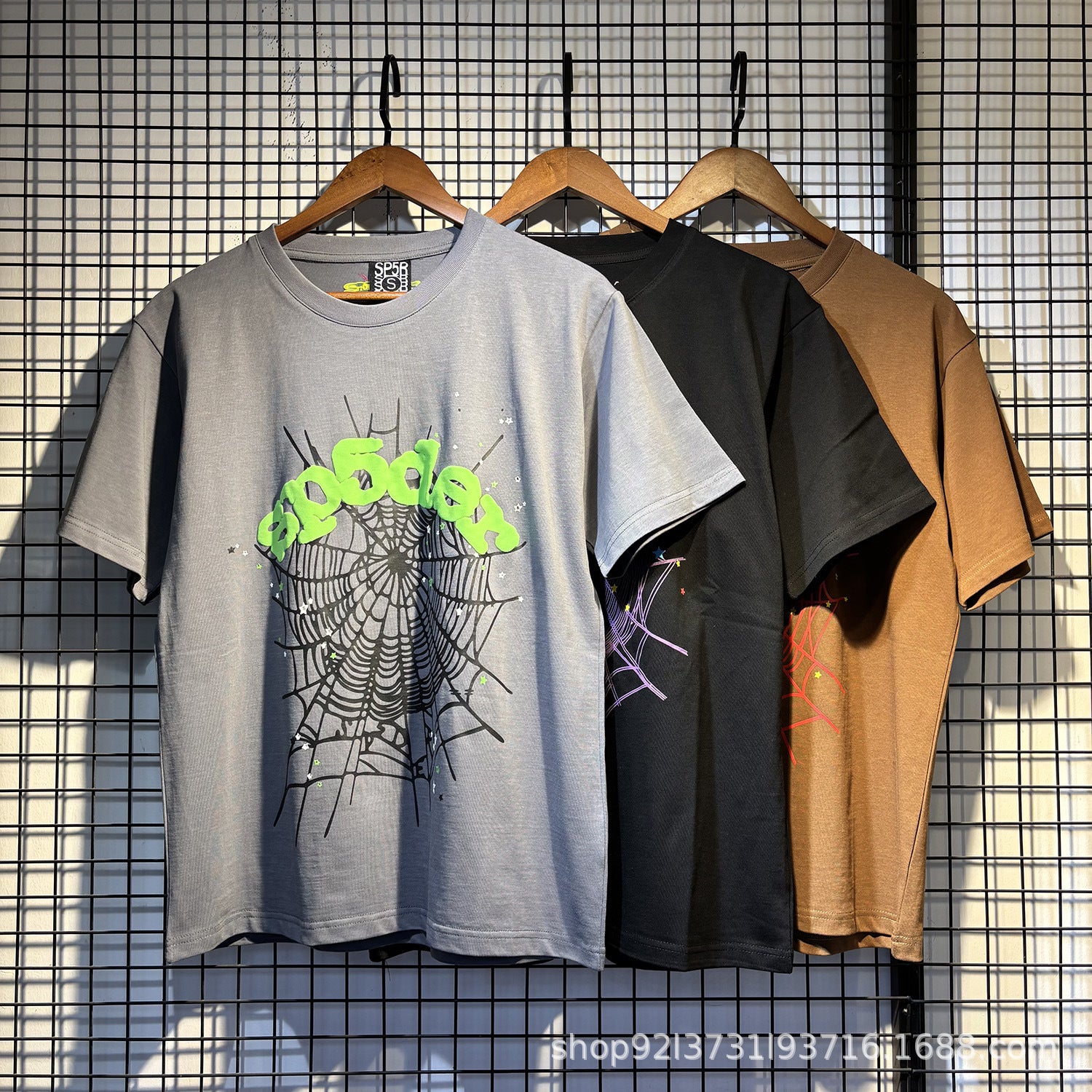 Sp5der Spider Web Bubble Letter Graphic Tee